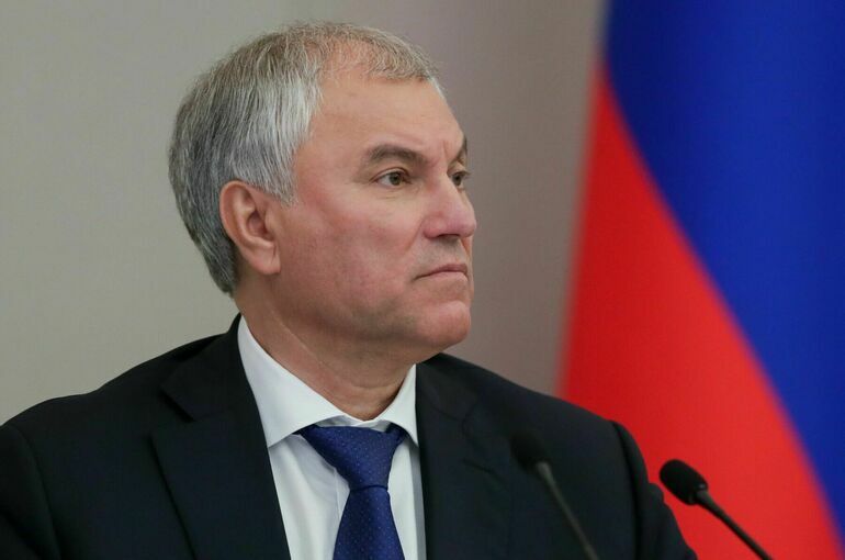 Володин: Регионы должны обеспечивать жильем молодых врачей Володин: Регионы должны обеспечивать жильем молодых врачей