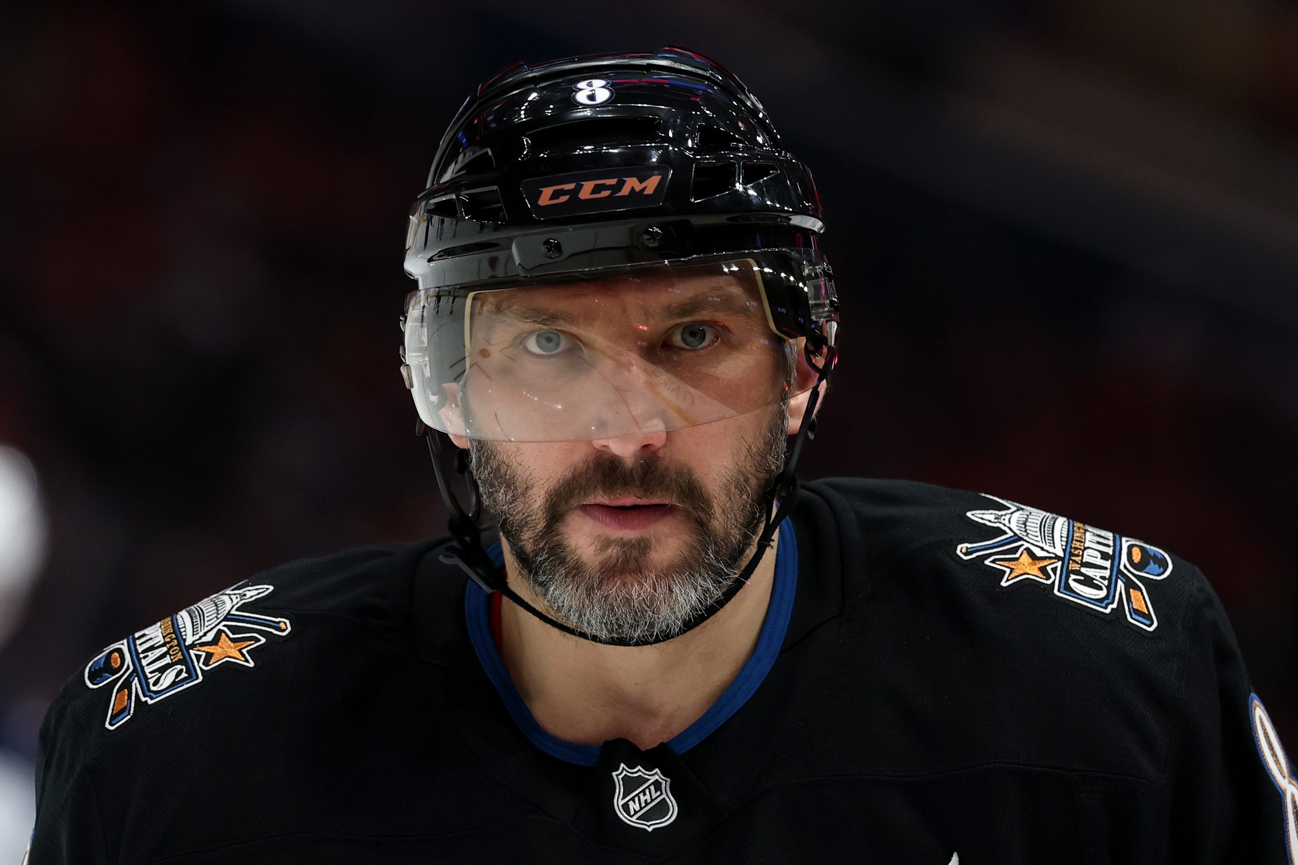 Александр Овечкин стал героем кукурузного лабиринта Александр Овечкин стал героем кукурузного лабиринта