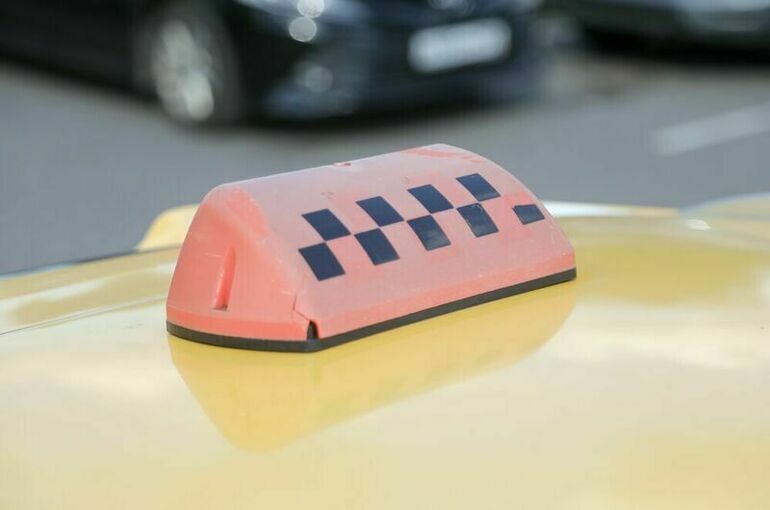 Авто с шашечками станет больше Авто с шашечками станет больше