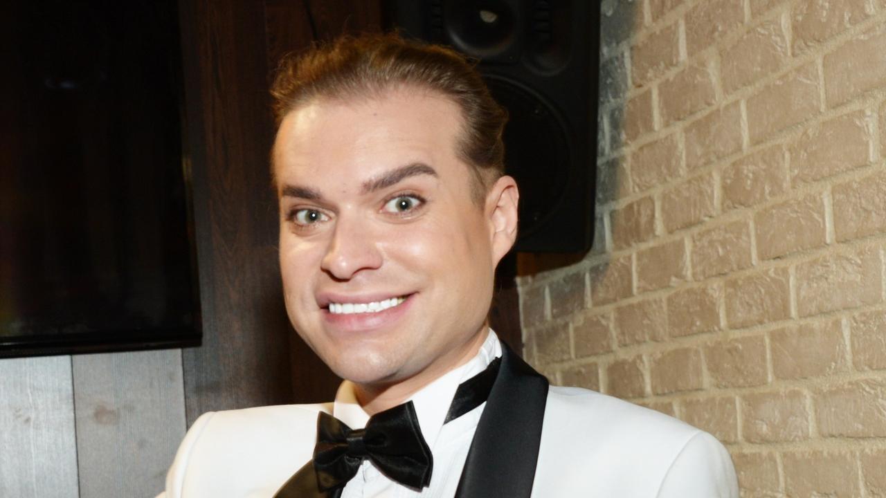 delajut-rejtingi-na-psihicheski-bolnyh-gogen-solncev-raskritikoval-shou-o.jpg «Делают рейтинги на психически больных»: Гоген Солнцев раскритиковал шоу о звездах в рехабе