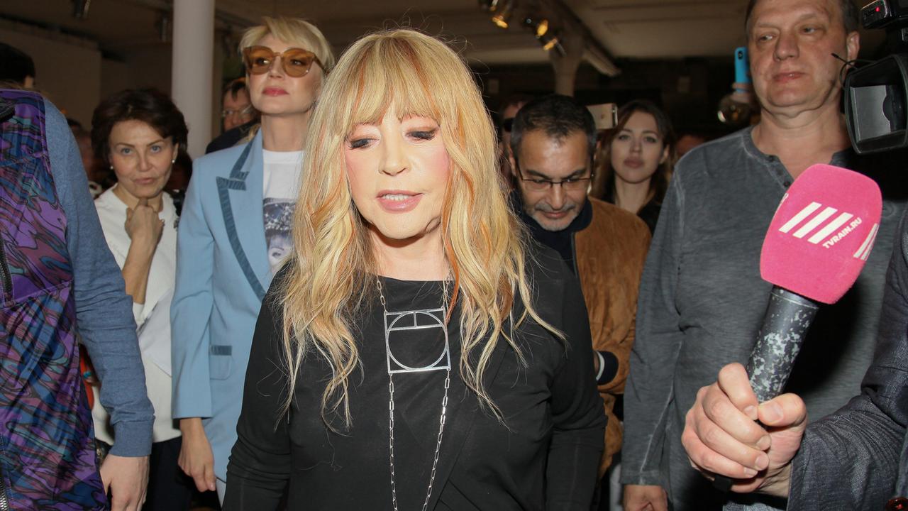 ja-za-to-chtoby-ostavit-ee-v-pokoe-i-ne.jpg «Я за то, чтобы оставить ее в покое и не трогать»: Прохор Шаляпин не поддержал уехавшую из РФ Аллу Пугачеву