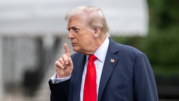 Эксперт объяснил, чем обернутся для США пошлины Трампа против партнеров Эксперт объяснил, чем обернутся для США пошлины Трампа против партнеров РФ