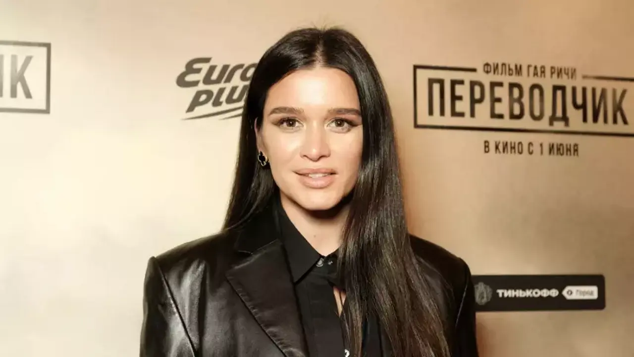 luchshe-tak-chem-tihij-muzhichok-ksenija-borodina-vyskazalas-o-brake.webp.webp «Лучше так, чем тихий мужичок»: Ксения Бородина высказалась о браке с Сердюковым