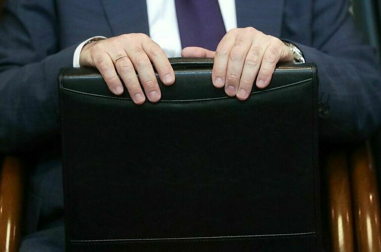 Мантуров: РФ и КНР работают над портфелем инвестпроектов на 200 Мантуров: РФ и КНР работают над портфелем инвестпроектов на 200 млрд долларов