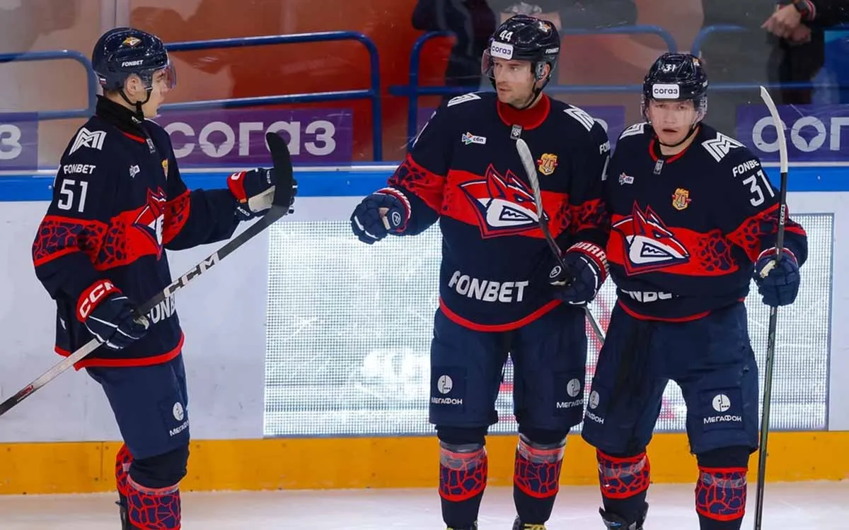 «Металлург» – «Шанхайские Драконы». Вернёт ли «Магнитка» лидерство в конференции? «Металлург» – «Шанхайские Драконы». Вернёт ли «Магнитка» лидерство в конференции?