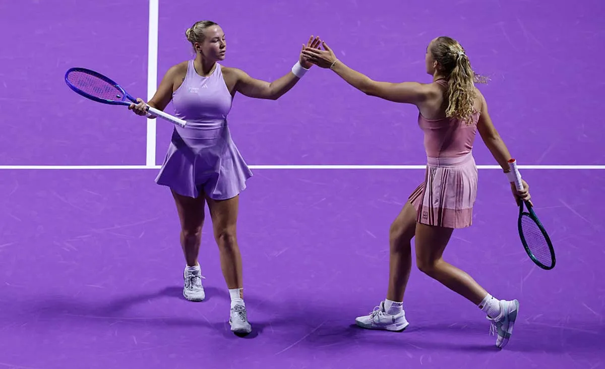 МиДи бодро дебютировали на Итоговом. Дали бой действующим чемпионкам МиДи бодро дебютировали на Итоговом. Дали бой действующим чемпионкам