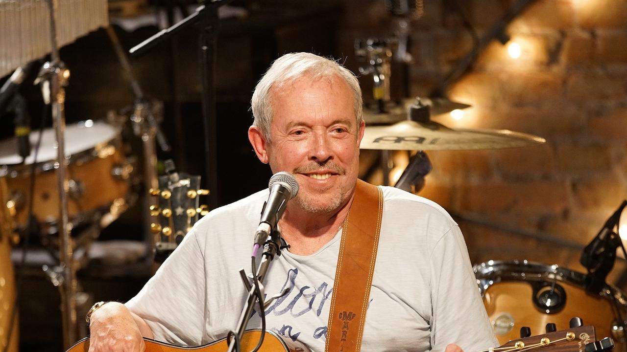 propoved-izvrashhenij-i-cinichnyj-biznes-vitalij-borodin-raskryl-skolko-makarevich.jpg «Проповедь извращений и циничный бизнес»: Виталий Бородин раскрыл, сколько Макаревич* зарабатывает в России