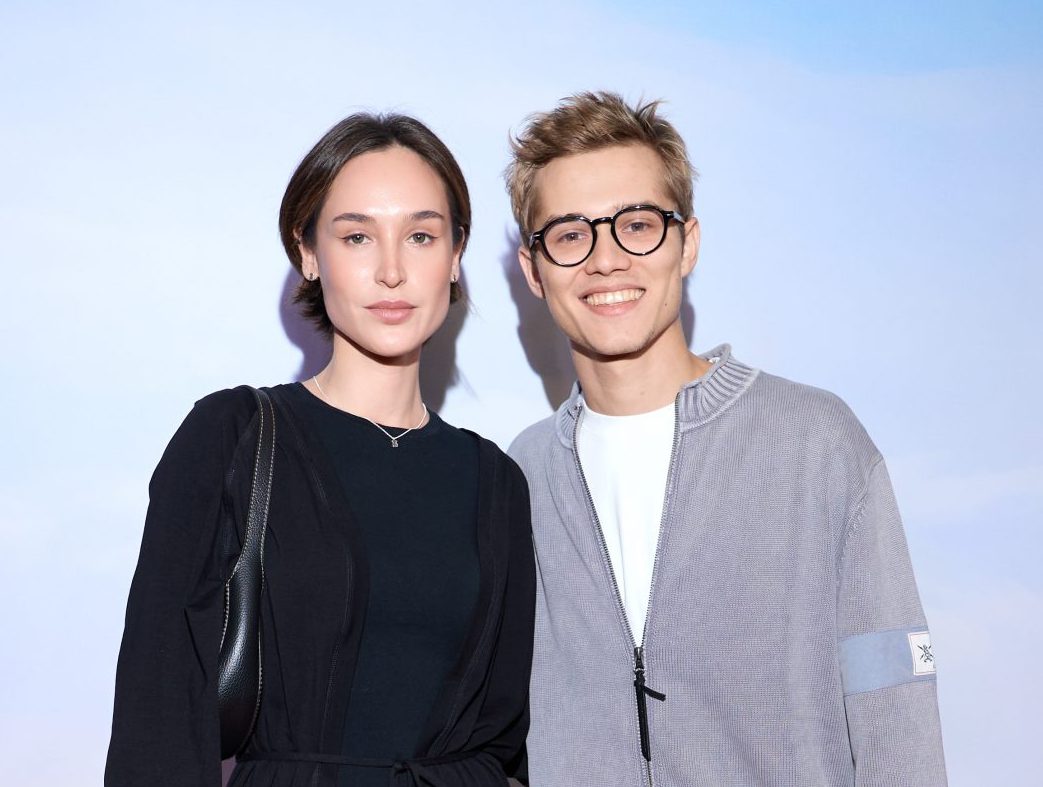 Рузиль Минекаев с женой вышел в свет Рузиль Минекаев с женой вышел в свет