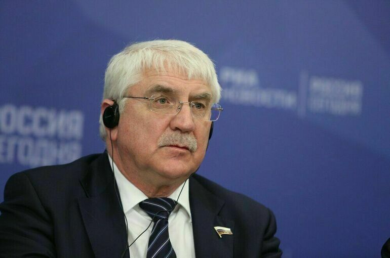 Депутат Чепа: США не уважают политическое руководство ЕС и Европарламента Депутат Чепа: США не уважают политическое руководство ЕС и Европарламента