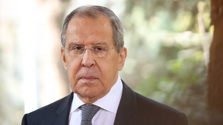 Лавров заявил, что Макрон допустил хамство в отношении России Лавров заявил, что Макрон допустил хамство в отношении России