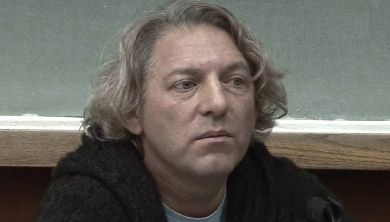 «Смерть к нему не имела отношения»: как Москва попрощалась с «Смерть к нему не имела отношения»: как Москва попрощалась с Александром Олейниковым