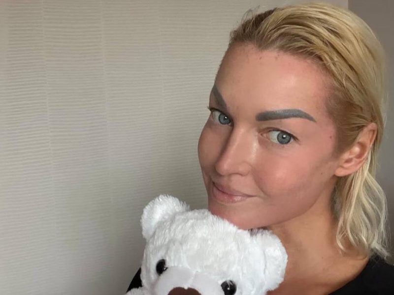 «Измазанные дерьмом стены и игнор пациентов»: Анастасии Волочковой сделали операцию «Измазанные дерьмом стены и игнор пациентов»: Анастасии Волочковой сделали операцию в немецкой клинике для бомжей