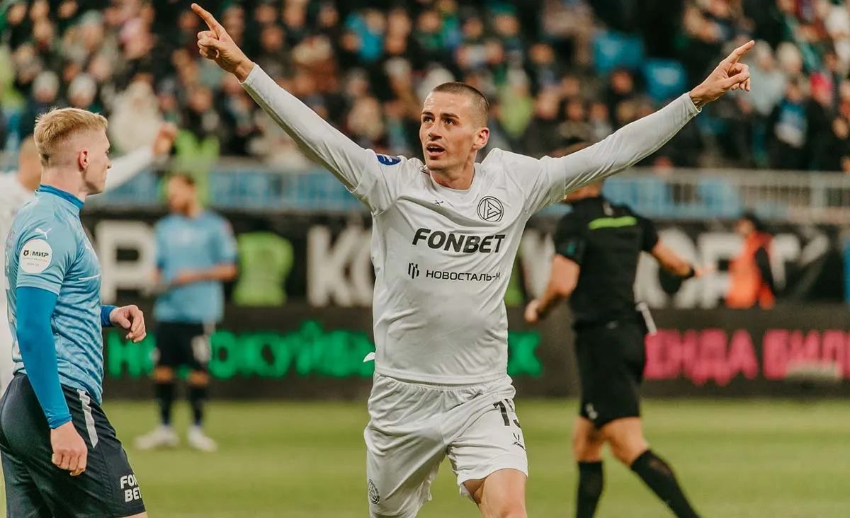 «Донаты — это глупость». Необычное интервью лидера «Акрона» – о «Донаты — это глупость». Необычное интервью лидера «Акрона» – о UFC, CS и России