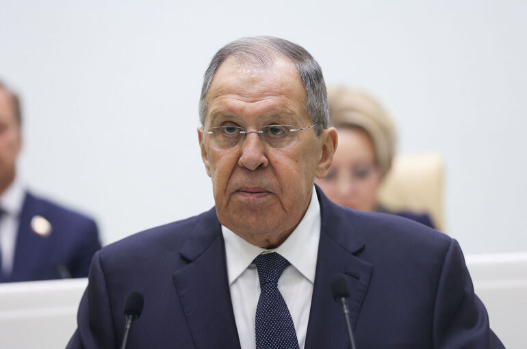 Лавров: Европа себя полностью дискредитировала в глазах в России Лавров: Европа себя полностью дискредитировала в глазах в России