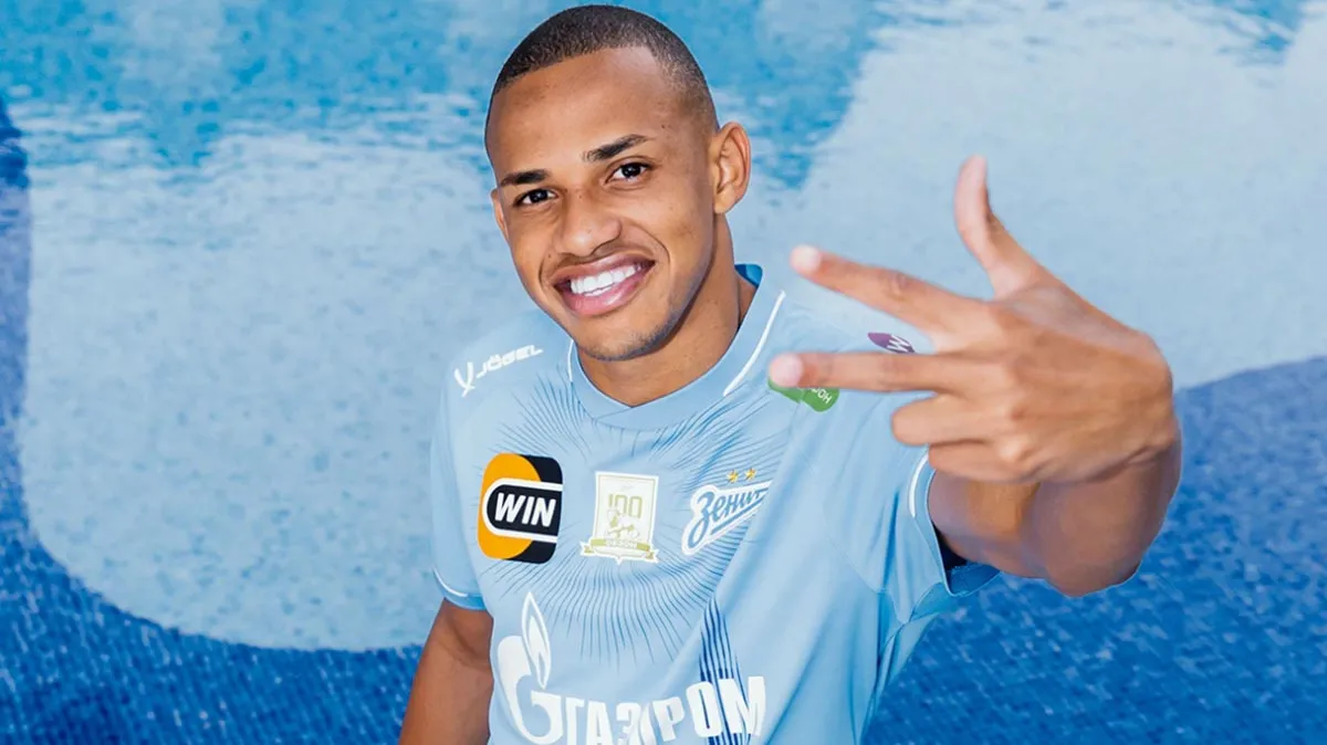 Таблица трансферов РПЛ: зима-2026, «Зенит» усиливает атаку, «Балтика» удерживает лидеров Таблица трансферов РПЛ: зима-2026, «Зенит» усиливает атаку, «Балтика» удерживает лидеров