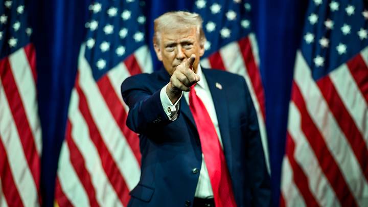 Трамп назвал неудачником критиковавшего на ОИ политику США лыжника Хесса Трамп назвал неудачником критиковавшего на ОИ политику США лыжника Хесса