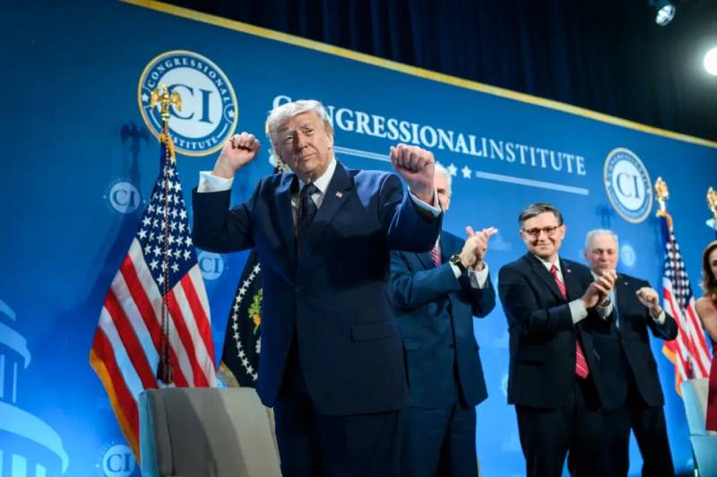 Мемизация войны: американцы в шоке от шуток Белого дома о Мемизация войны: американцы в шоке от шуток Белого дома о войне в Иране