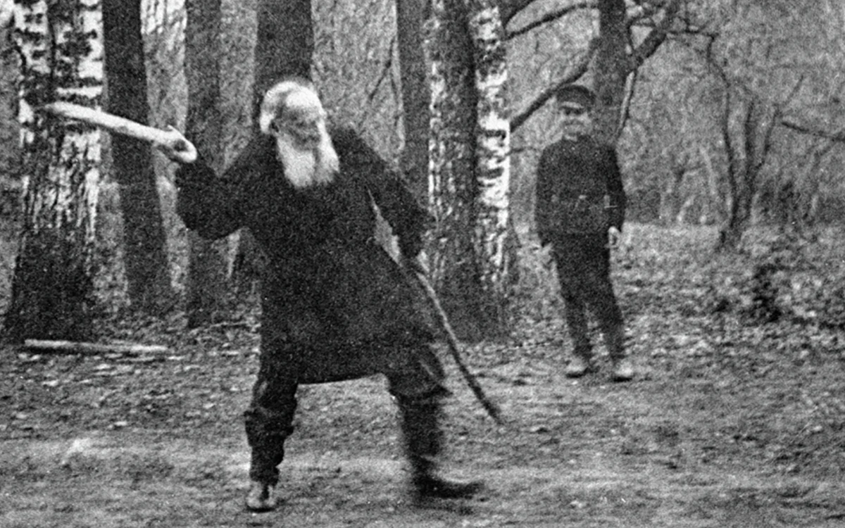 Играл в теннис на восьмом десятке. История большой любви Льва Играл в теннис на восьмом десятке. История большой любви Льва Толстого к спорту