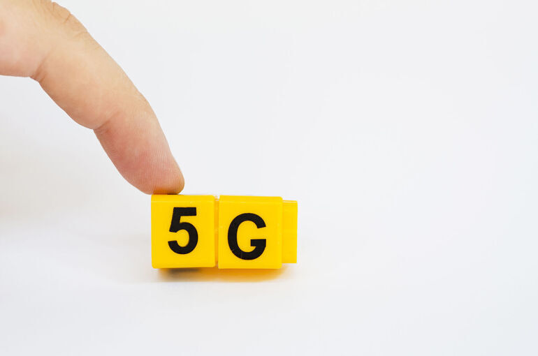 Эксперт допустил, что у россиян не будет работать 5G из-за Эксперт допустил, что у россиян не будет работать 5G из-за требований Минцифры