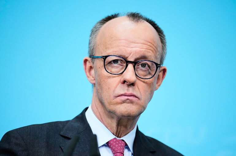 Мерц раскритиковал решение США о смягчении санкций против России Мерц раскритиковал решение США о смягчении санкций против России