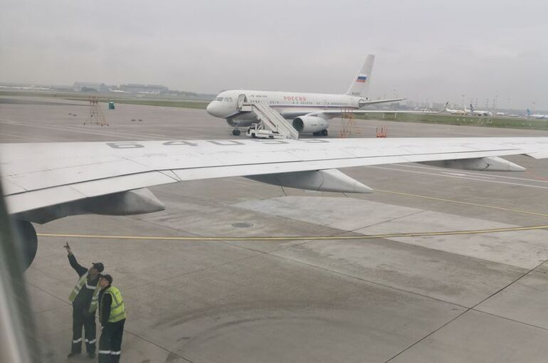 Минтранс попросил Китай открыть небо для полетов между российскими городами Минтранс попросил Китай открыть небо для полетов между российскими городами