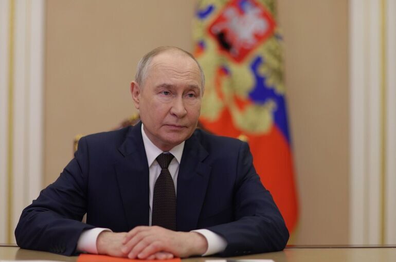 Путин: Кризис на Украине произошел по вине прежней администрации США Путин: Кризис на Украине произошел по вине прежней администрации США