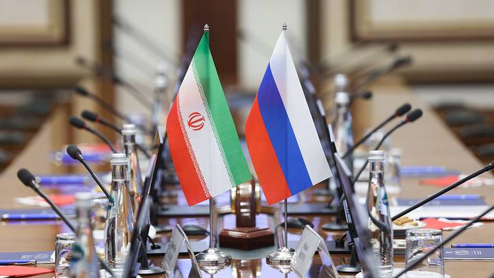 Россия передала Ирану 330 тонн медикаментов и другой гуманитарной помощи Россия передала Ирану 330 тонн медикаментов и другой гуманитарной помощи