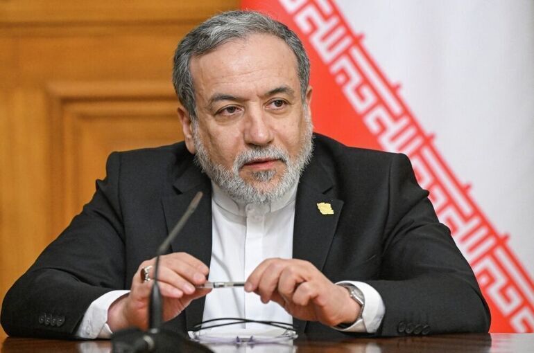 В Иране заявили об отсутствии инициатив по завершению конфликта В Иране заявили об отсутствии инициатив по завершению конфликта