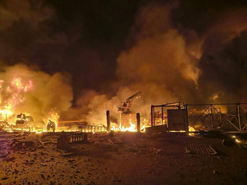 Возмездие за Брянск обрушилось на Украину: десятки ракет и сотни Возмездие за Брянск обрушилось на Украину: десятки ракет и сотни дронов атаковали энергетику врага