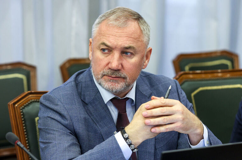 Зачем Трамп требует отвести украинские войска из Донбасса Зачем Трамп требует отвести украинские войска из Донбасса