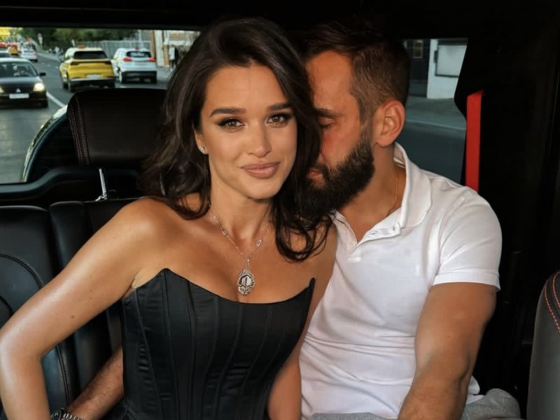 «Люди без домов, а они отдыхают»: Бородину и Сердюкова раскритиковали «Люди без домов, а они отдыхают»: Бородину и Сердюкова раскритиковали за поездку в Дагестан во время бедствия