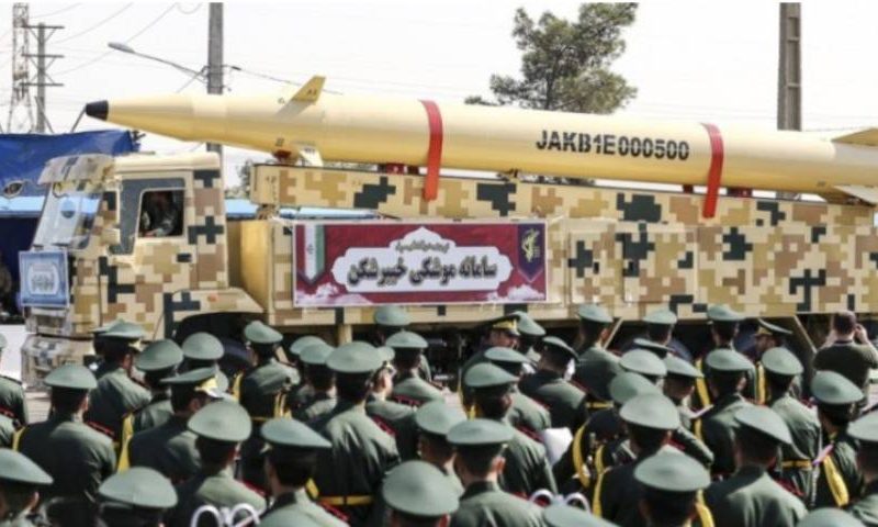 Будет та еще ночка: Иран расчехляет новые ракеты Будет та еще ночка: Иран расчехляет новые ракеты