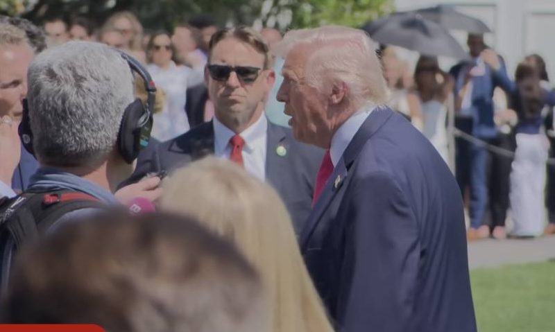 «Без Витьков и зятьков»: Трамп объявил о новом раунде переговоров с Ираном без «милых парней»