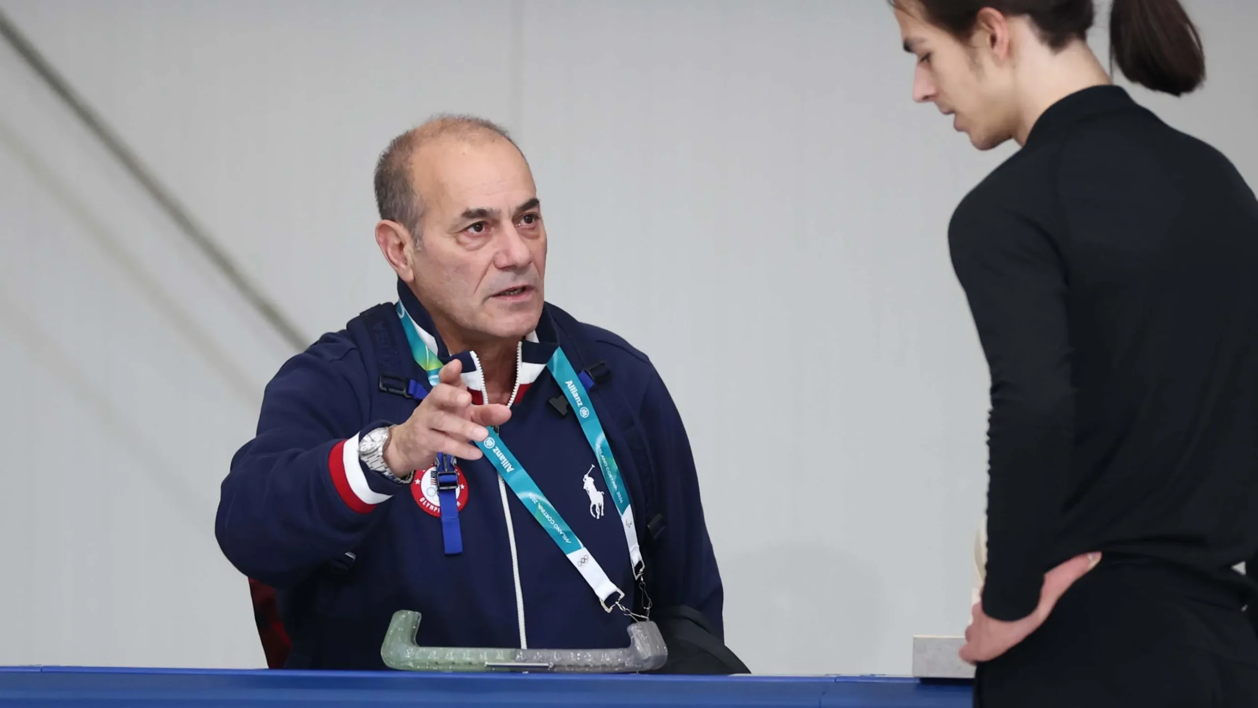 Мысль Костылевой по Арутюняну потеряла смысл. Легенда не выбрал Россию Мысль Костылевой по Арутюняну потеряла смысл. Легенда не выбрал Россию – это просто жизнь