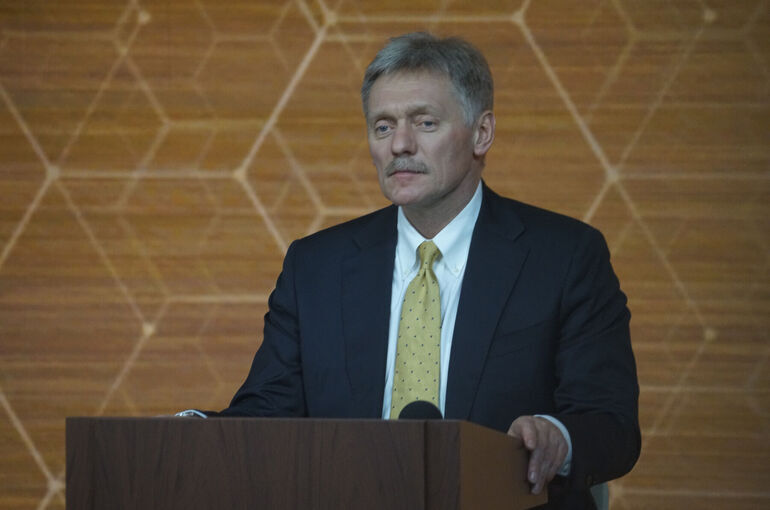 Песков: Россия контактирует с Сербией и Венгрией по поставкам энергоносителей Песков: Россия контактирует с Сербией и Венгрией по поставкам энергоносителей