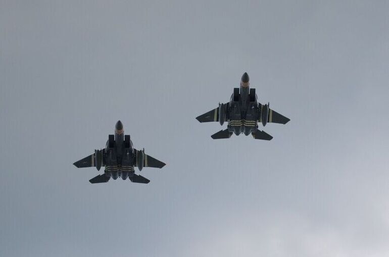 Политолог назвал возможную причину больших потерь ВВС США в Иране Политолог назвал возможную причину больших потерь ВВС США в Иране