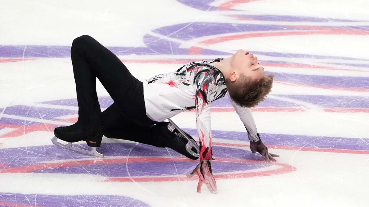 Равнение на Валиеву. Лев Лазарев начинает охоту за рекордами Малинина Равнение на Валиеву. Лев Лазарев начинает охоту за рекордами Малинина