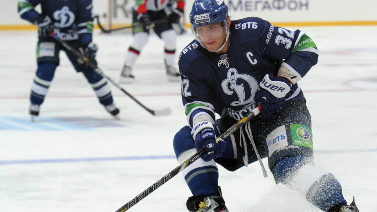 С кем играть и в чём минусы. Разбираем возможное возвращение С кем играть и в чём минусы. Разбираем возможное возвращение Овечкина в «Динамо»