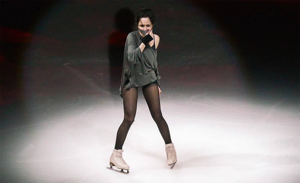 Туктамышева не просто так заклеила рот скотчем. Возможно, это послание Туктамышева не просто так заклеила рот скотчем. Возможно, это послание «поклоннику»