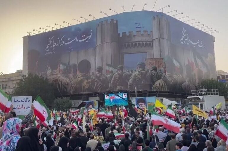 В США считают, что война в Иране может перерасти в В США считают, что война в Иране может перерасти в третью мировую