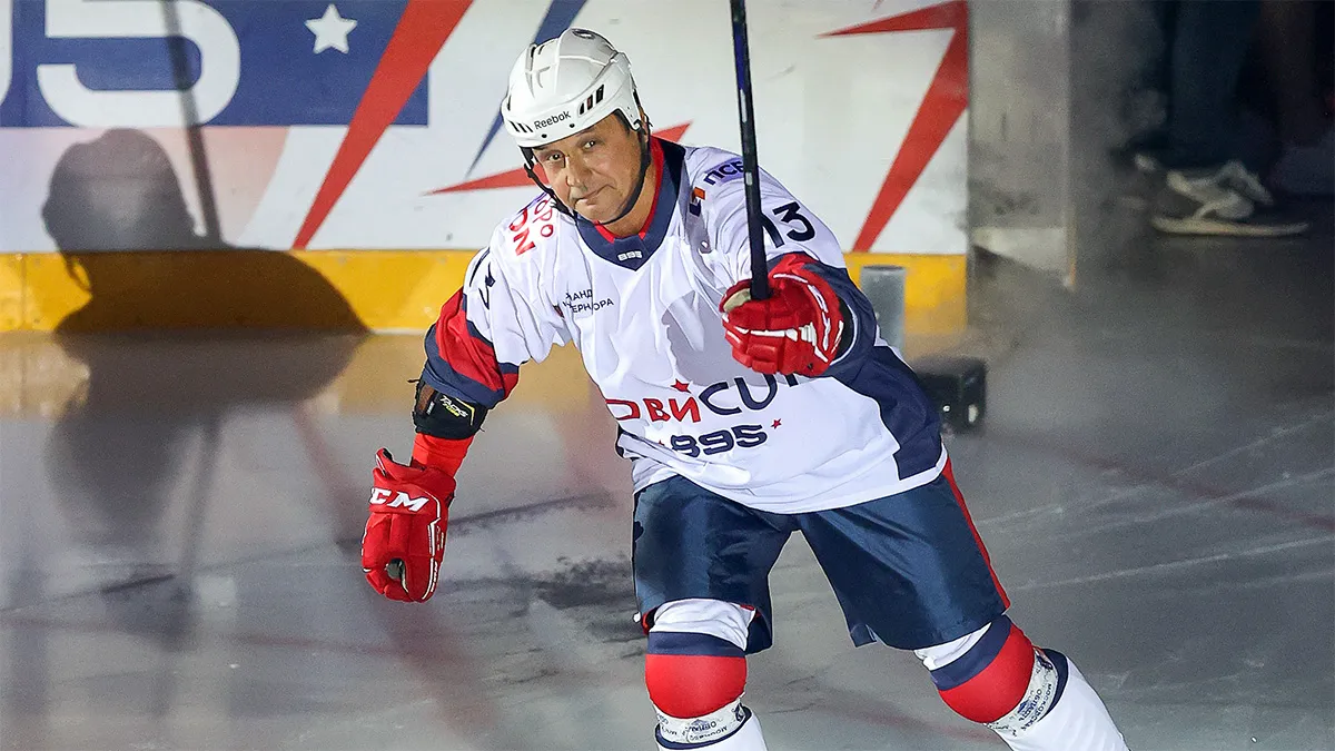 Восемь болтов и отбитые почки. Первый русский в «Тройном золотом клубе» отмечает юбилей