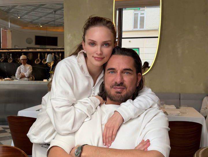 «Снова пополнение?»: подписчики заметили животик у жены Курбана Омарова