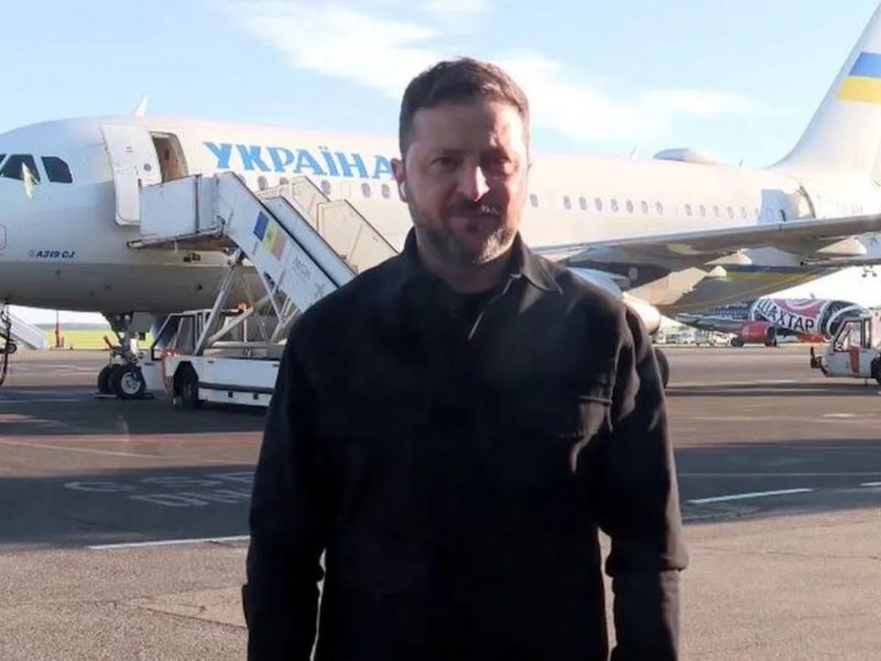 «А должен летать в преисподней у чертей»: Зеленский снова вынужден был воспользоваться аэропортом Молдавии вместо польского Жешува